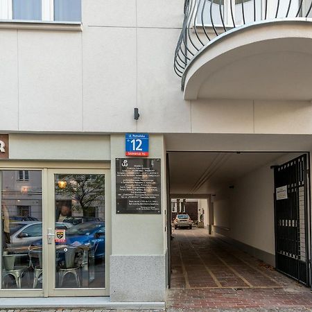 Poznanska Serviced Apartments Варшава Екстериор снимка