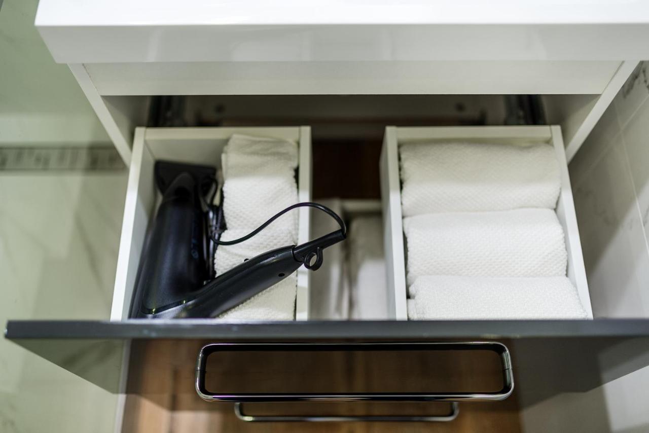 Poznanska Serviced Apartments Варшава Екстериор снимка