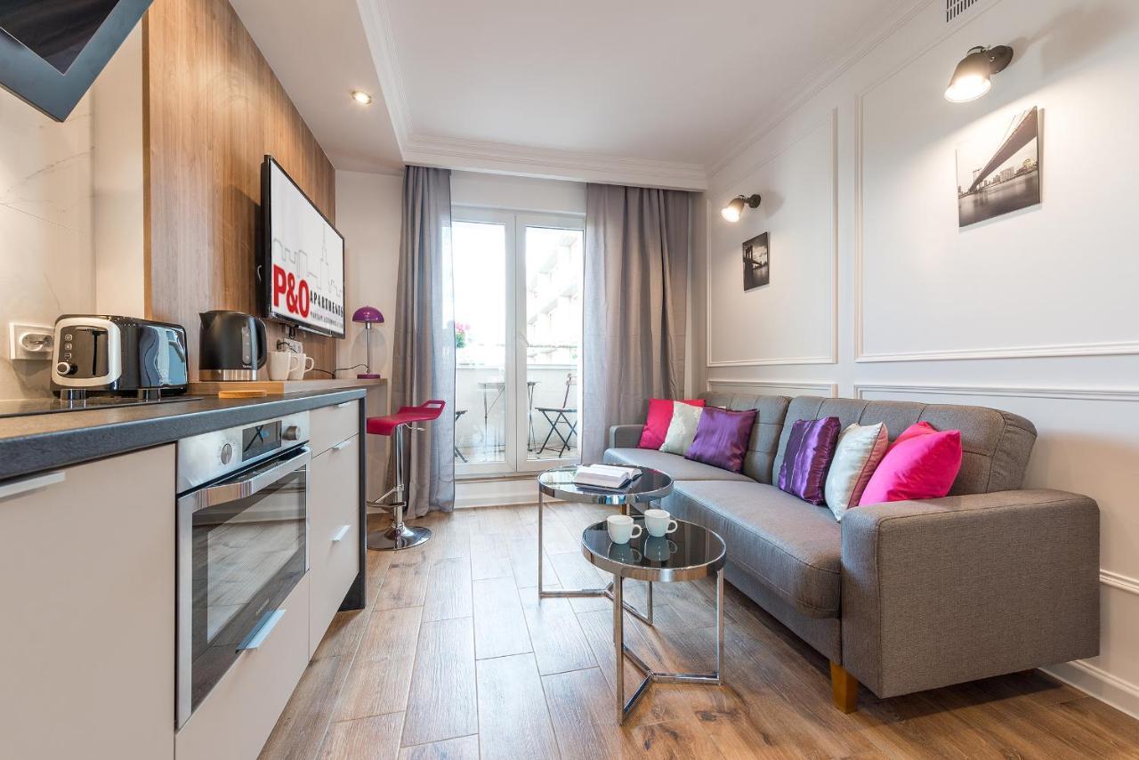 Poznanska Serviced Apartments Варшава Екстериор снимка